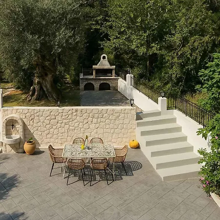 Casa de Férias Corfu's Calm Oasis - Serene Retreat