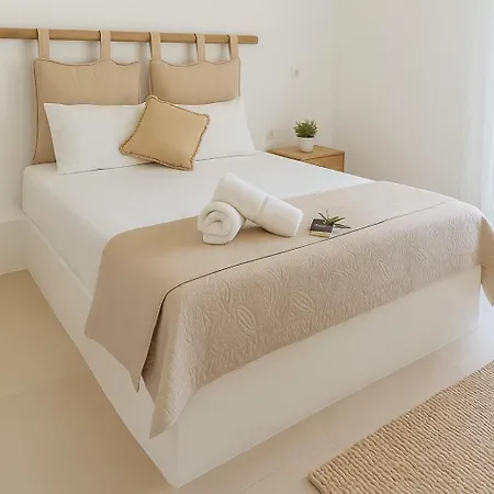 Corfu's Calm Oasis - Serene Retreat Casa de Férias Kouspades
