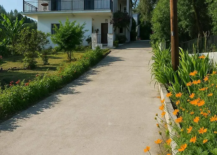 Tatil Evi Corfu's Calm Oasis - Serene Retreat *