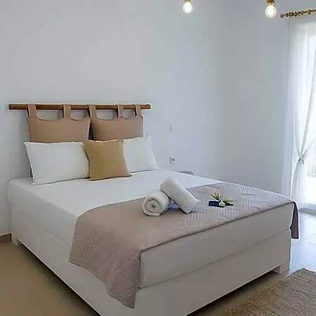 Corfu's Calm Oasis - Serene Retreat Case de vacanță